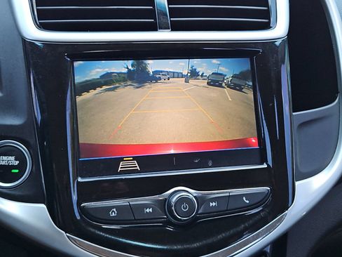 Used 2020 Chevrolet Sonic LT w/ Convenience Package FWD image 17