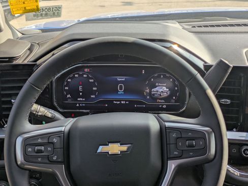 Certified 2025 Chevrolet Silverado 1500 LT image 23