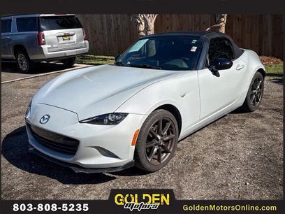 Used 2017 MAZDA MX-5 Miata Club