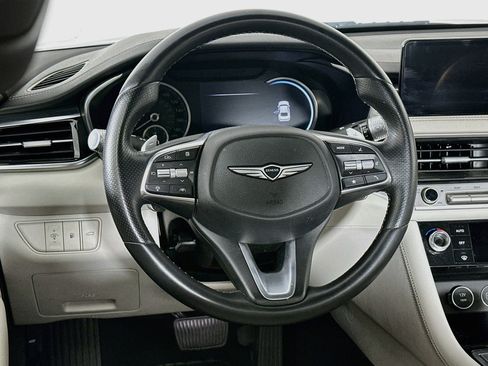 Used 2025 Genesis G70 2.5T RWD image 18