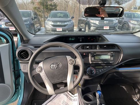 Used 2013 Toyota Prius C Two image 7