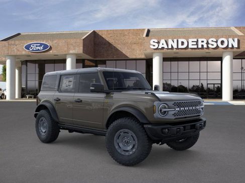 New 2025 Ford Bronco Badlands image 7