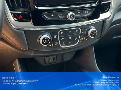 Used 2018 Chevrolet Traverse LT AWD/4WD image 43
