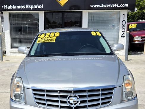Used 2008 Cadillac DTS FWD image 3