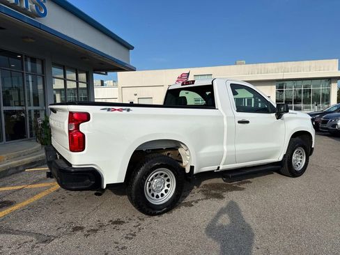 Used 2024 Chevrolet Silverado 1500 W/T image 8