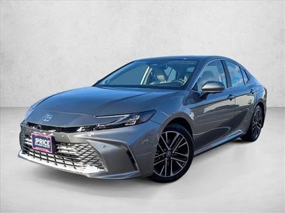 Used 2025 Toyota Camry XLE
