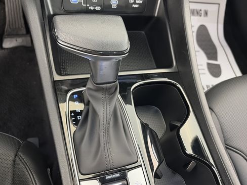 Used 2025 Hyundai Santa Cruz SEL image 22