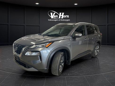 Used 2023 Nissan Rogue SV w/ SV Premium Package AWD/4WD image 3
