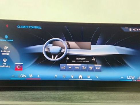 Used 2025 BMW M440i image 47