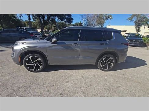 Used 2023 Mitsubishi Outlander SEL image 22