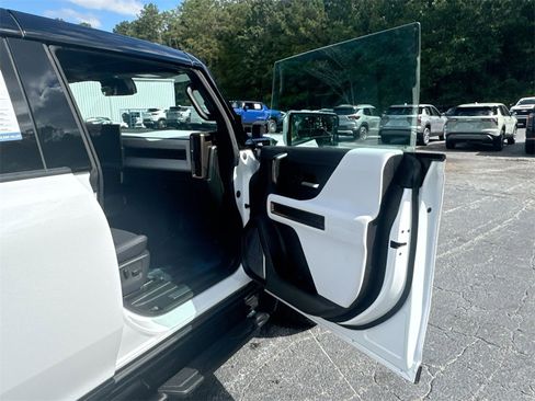 Used 2024 GMC Hummer EV 3X w/ Extreme Off-Road Package image 32