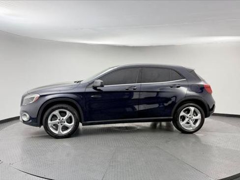 Used 2019 Mercedes-Benz GLA 250 image 3