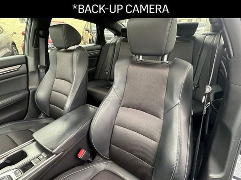 Used 2018 Honda Accord Sport image 2