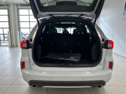 New 2026 Ford Escape ST-Line Elite w/ Premium Technology Package AWD/4WD image 38