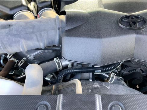 Used 2023 Toyota 4Runner SR5 RWD image 33