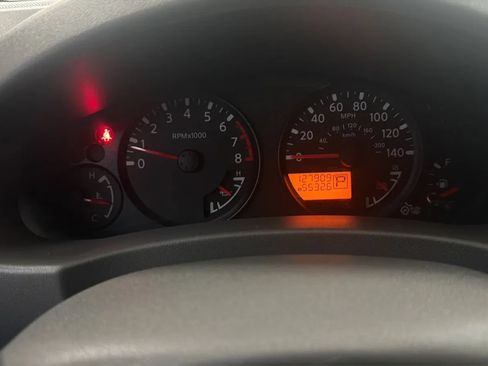 Used 2017 Nissan Frontier SV RWD image 11