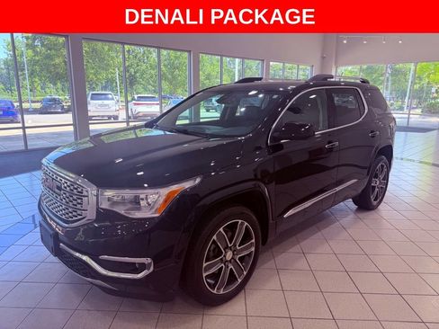 Used 2019 GMC Acadia Denali AWD/4WD image 3