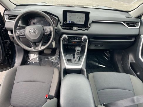 Used 2025 Toyota RAV4 LE image 11
