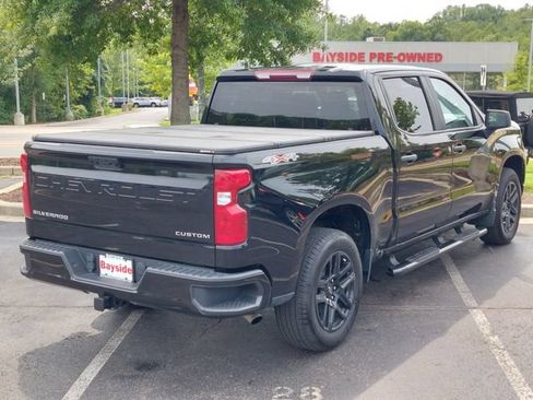 Used 2023 Chevrolet Silverado 1500 Custom AWD/4WD image 11
