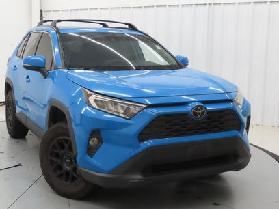 Used 2019 Toyota RAV4 XLE w/ Convenience Package