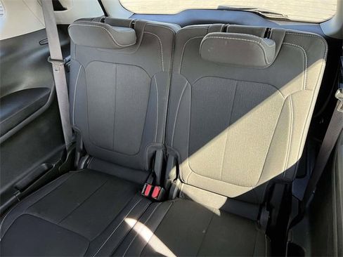 Certified 2023 Jeep Grand Cherokee L Laredo image 26