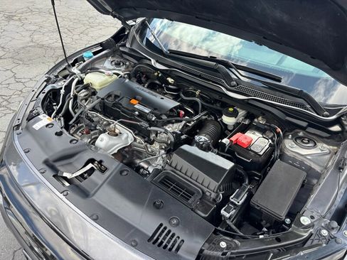 Used 2019 Honda Civic Sport image 22