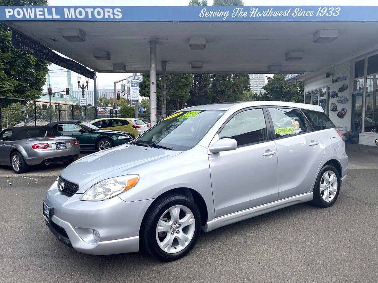 Used 2005 Toyota Matrix XR FWD image 24