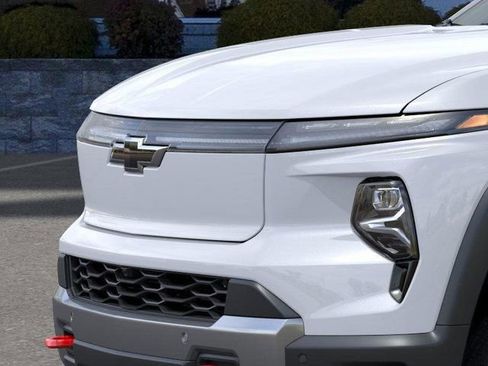 New 2026 Chevrolet Silverado EV Trail Boss image 13