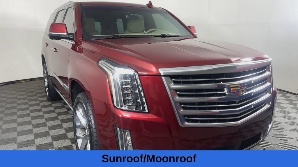 Used 2018 Cadillac Escalade Platinum AWD/4WD image 5