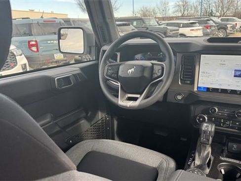 New 2025 Ford Bronco Base image 17