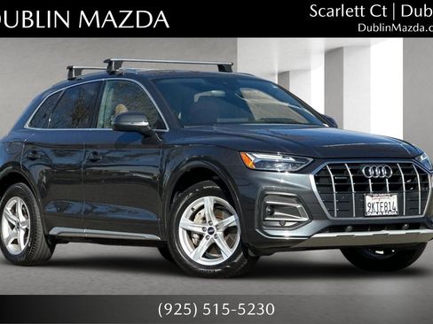 Used 2021 Audi Q5 2.0T Premium w/ Convenience Package image 1