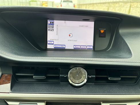 Used 2013 Lexus ES 350 image 16