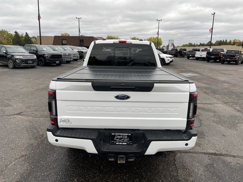 Used 2022 Ford F250 Lariat w/ Lariat Ultimate Package image 6