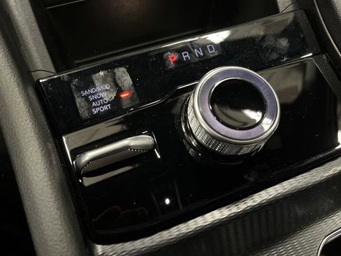 New 2025 Jeep Grand Cherokee Limited w/ Black Appearance Package image 22