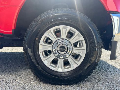 Used 2022 Ford F250 XL w/ STX Appearance Package image 8