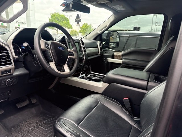 Used 2019 Ford F250 Lariat w/ Lariat Ultimate Package AWD/4WD image 5