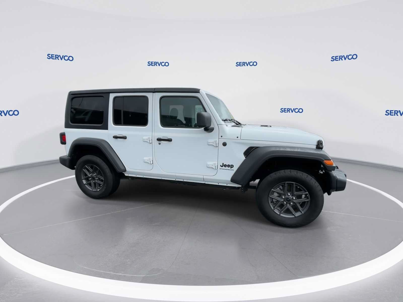 Used 2025 Jeep Wrangler Unlimited Sport AWD/4WD image 9