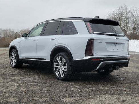 New 2026 Cadillac Vistiq Luxury image 5