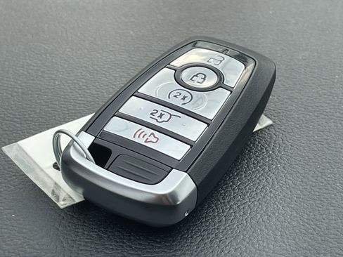 Used 2026 Ford Explorer Tremor w/ Tremor Convenience Package image 22