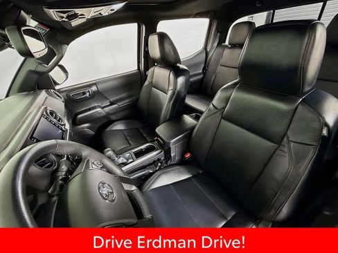 Certified 2023 Toyota Tacoma TRD Off-Road w/ TRD Premium Off Road Package AWD/4WD image 5