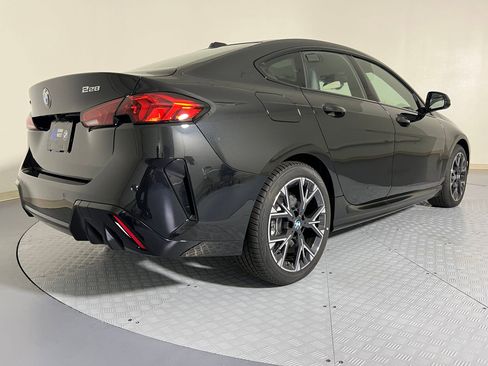 Used 2025 BMW 228i xDrive w/ Premium Package AWD/4WD image 9
