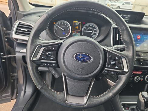 Used 2020 Subaru Forester Limited image 16