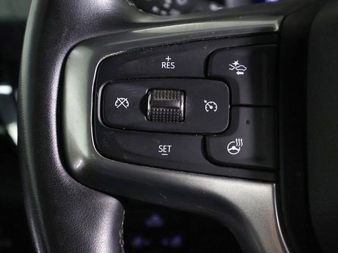 Used 2023 Chevrolet Silverado 1500 LT AWD/4WD image 34