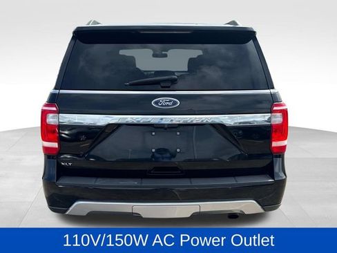 Used 2018 Ford Expedition XLT w/ Equipment Group 202A RWD image 10