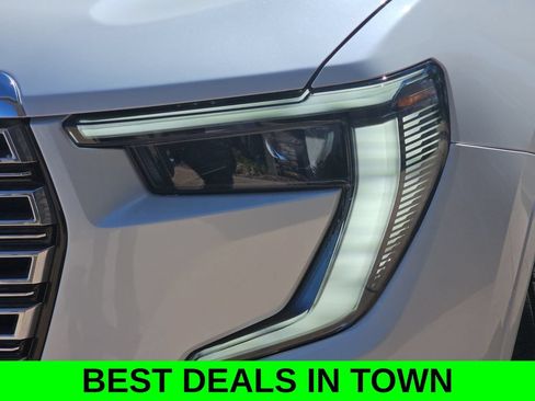 Used 2024 GMC Acadia Denali w/ Super Cruise Package FWD image 35
