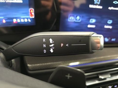 New 2026 Chevrolet Traverse High Country image 16