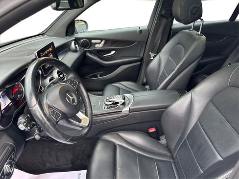 Used 2018 Mercedes-Benz GLC 350e 4MATIC image 11