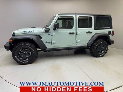 Used 2023 Jeep Wrangler Unlimited w/ 8.4" Radio Group AWD/4WD image 2