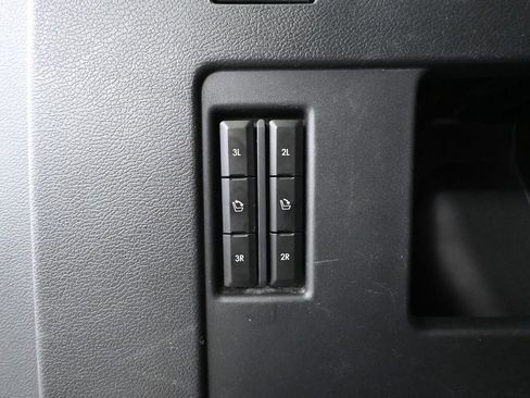 Used 2024 Lincoln Navigator Reserve image 47