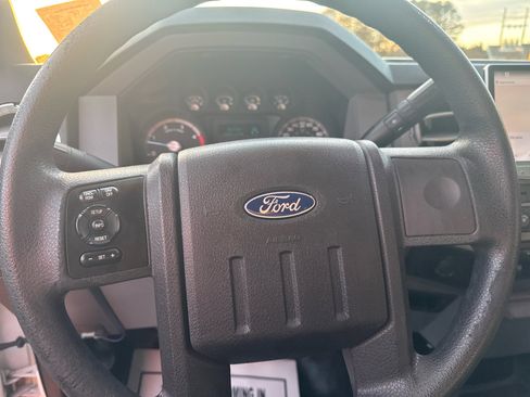 Used 2012 Ford F250 XLT image 16